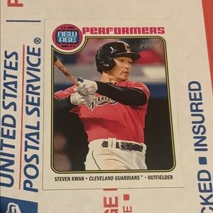 Steven Kwan Cleveland Guardians New Age Performers Heritage TOPPS 2023 Card
